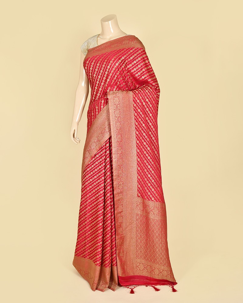 Strawberry Banarasi Georgette Aada Jaal Saree