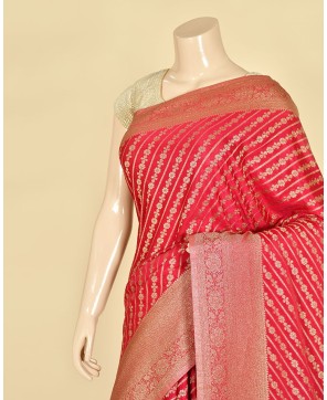 Strawberry Banarasi Georgette Aada Jaal Saree